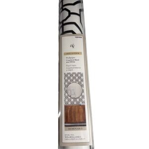 NIB AR Peel & Stick Crawford Black & White Removable 18ft X 20.5 In